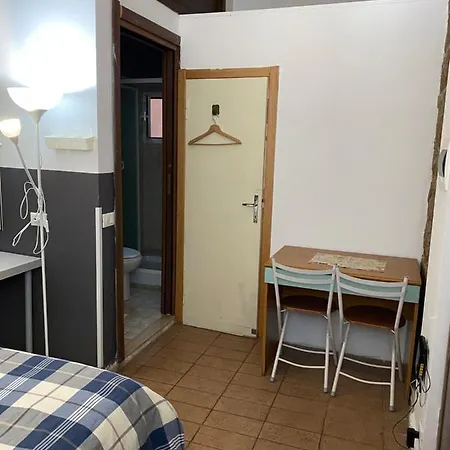 Amedeo 132 Guest house *